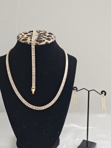 Diamond Radiance Trio