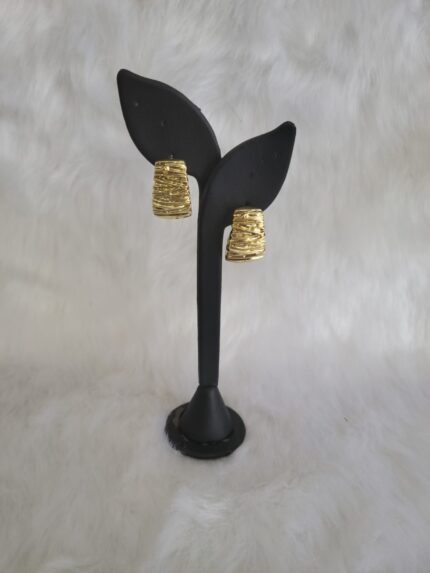 Golden Shell Waves Earrings